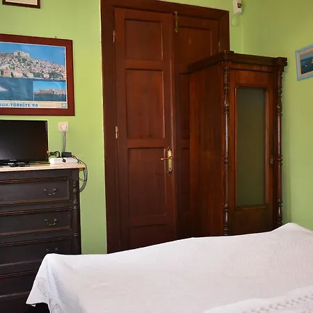 Hotel Cunda Zehra Teyzenin Evi Ayvalik