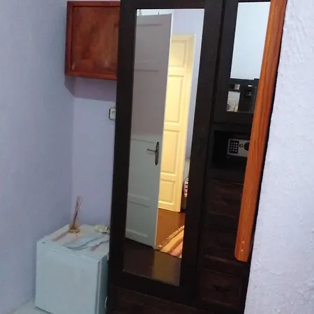 Hotel Cunda Zehra Teyzenin Evi 2*