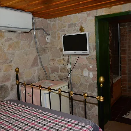 Cunda Zehra Teyzenin Evi Hotel Ayvalik