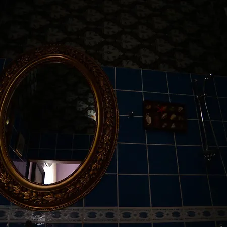 Cunda Zehra Teyzenin Evi Hotel